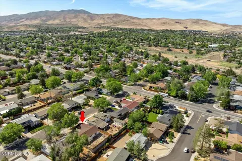 View/Area - 664 Beldon Way, Reno, NV 89503 photo 5 of 6