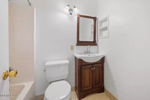 Bath - 664 Beldon Way, Reno, NV 89503 photo 1 of 3