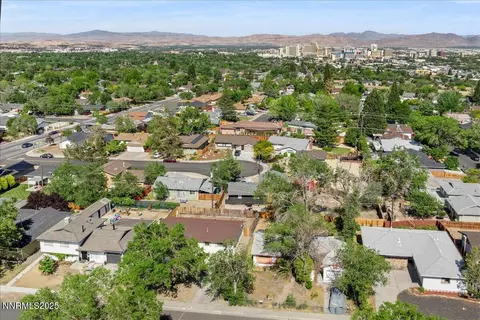 View/Area - 664 Beldon Way, Reno, NV 89503 photo 1 of 6