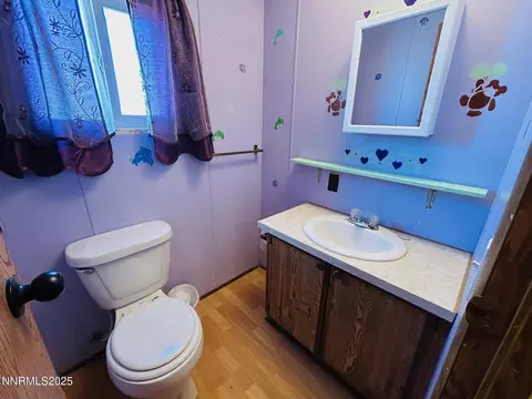 Bath - 6480 Teal Dr, Fallon, NV 89406 photo 2 of 3