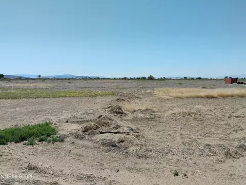 4514 Benson Ln, Fallon, NV 89406 photo 3
