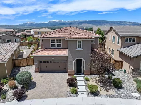 2028 Bayview Dr, Reno, NV 89521