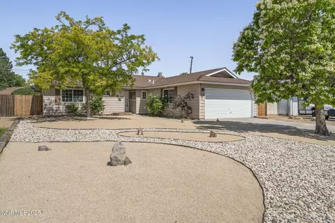 1930 Covina Dr, Sparks, NV 89431