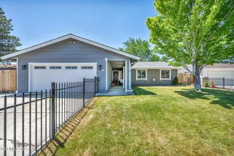 1129 Sonoma St, Carson City, NV 89701