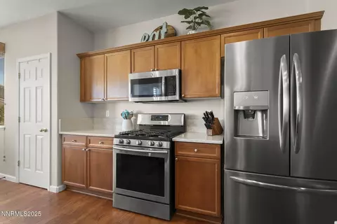 Kitchen - 10165 Robilee Ct, Reno, NV 89521 photo 6 of 6