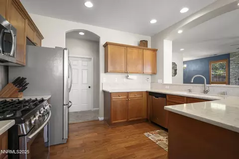 Kitchen - 10165 Robilee Ct, Reno, NV 89521 photo 3 of 6