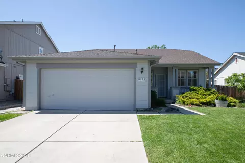 8975 Sorcha St, Reno, NV 89506