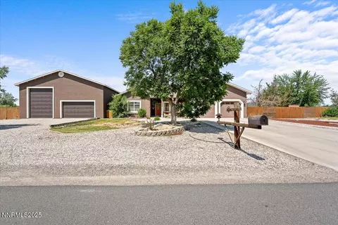 1055 Golden Park Way, Fallon, NV 89406
