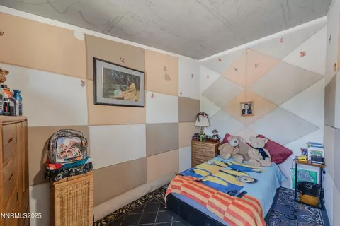 530 E 2nd Ave, Sun Valley, NV 89433 photo 24