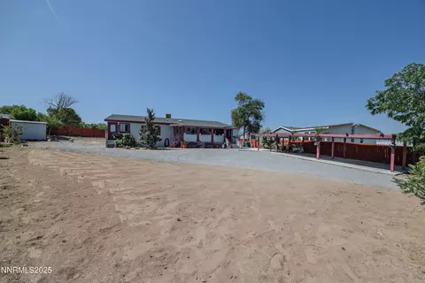 530 E 2nd Ave, Sun Valley, NV 89433 photo 2