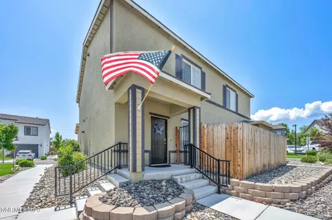 529 Autumn Breeze Cir, Reno, NV 89511