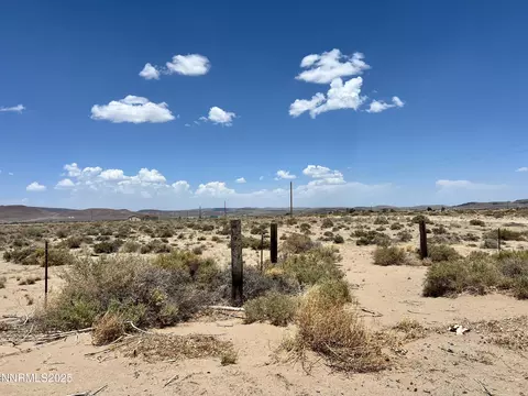 1970 Banner Ave, Silver Springs, NV 89429
