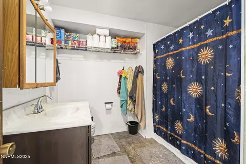 Bath - 3880 E Leonesio Dr #E2, Reno, NV 89512 photo 1 of 1