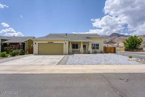 121 S End Dr, Dayton, NV 89403