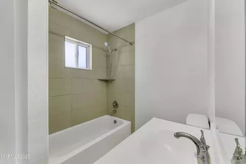 190 E Cedar St, Fernley, NV 89408 photo 20