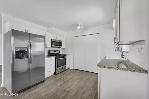 190 E Cedar St, Fernley, NV 89408 photo 15