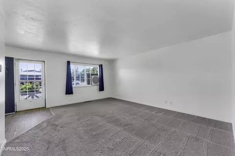 190 E Cedar St, Fernley, NV 89408 photo 10