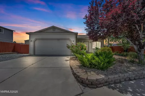 17778 Fiesta Ct, Reno, NV 89508