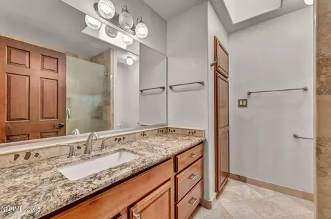 Bath - 4215 Wild Eagle Ter, Reno, NV 89511 photo 6 of 6