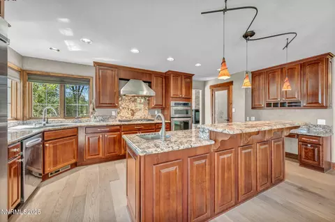 Kitchen - 4215 Wild Eagle Ter, Reno, NV 89511 photo 5 of 8