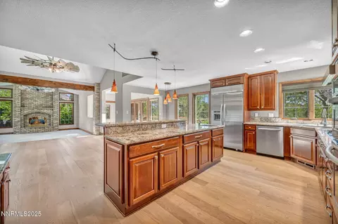 Kitchen - 4215 Wild Eagle Ter, Reno, NV 89511 photo 4 of 8