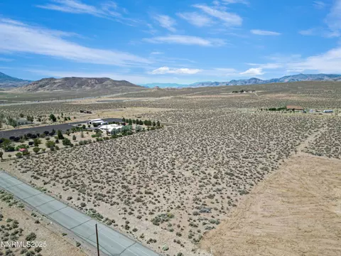 7405 Iron Mountain Blvd, Stagecoach, NV 89429