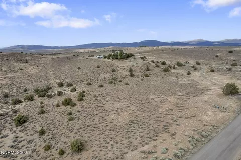 1966 Currant Ct, Gardnerville, NV 89410