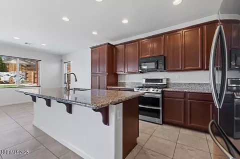 14373 Fredonia Dr, Reno, NV 89506