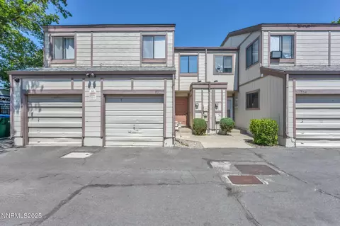 1560 Steven Ct, Sparks, NV 89431