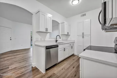 6850 Sharlands Ave # E1017, Reno, NV 89523