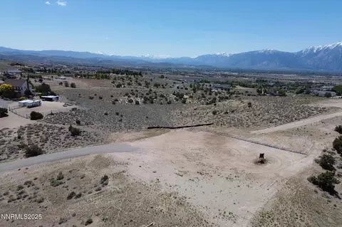 2000 Currant Ct #5, Gardnerville, NV 89410
