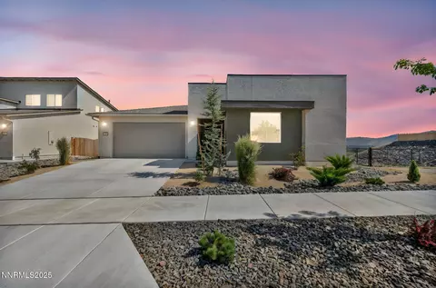 1250 Hubble Ln, Carson City, NV 89705