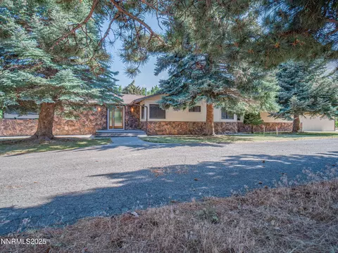 3297 Reese Ln, Gardnerville, NV 89410