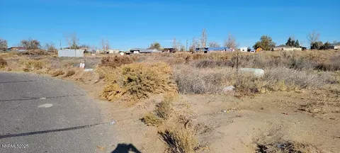 1211 Jungle Dr, Fallon, NV 89406