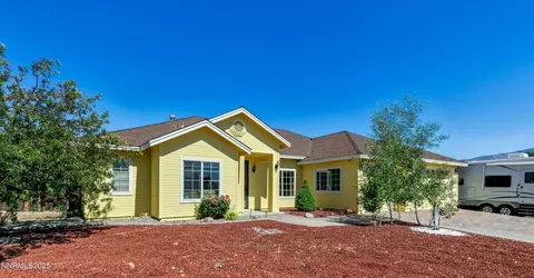 906 Saguaro St, Dayton, NV 89403