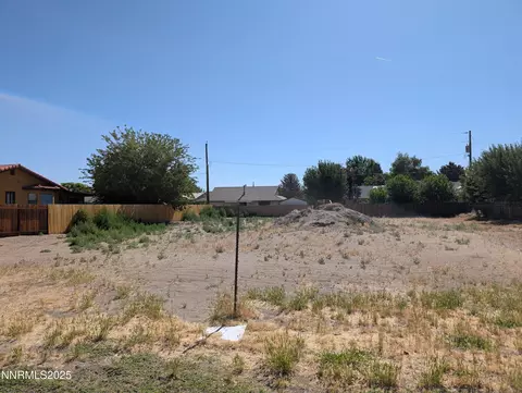36 Ash St, Yerington, NV 89447