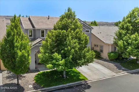 7470 Windswept Loop, Sparks, NV 89436 photo 4