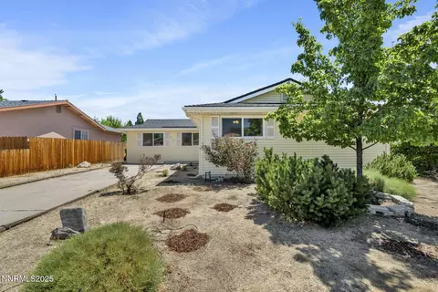 3310 Delna Dr, Sparks, NV 89431