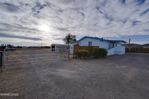 3409 Elm St, Silver Springs, NV 89429