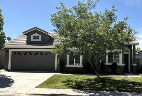 9545 Rusty Nail Dr, Reno, NV 89521