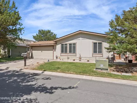282 Rue De La Divoire Ave, Sparks, NV 89434