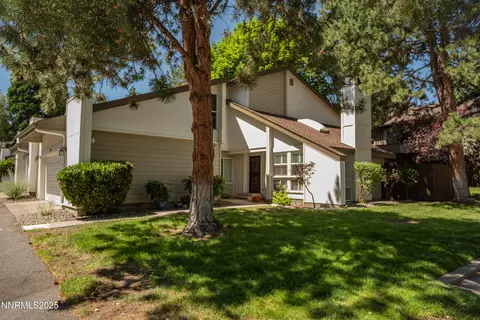 4003 Bluegrass Ct, Reno, NV 89509