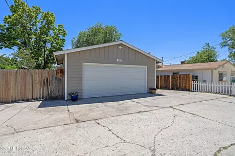 631 Thoma St, Reno, NV 89502