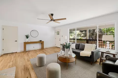 50 Moore Ln, Reno, NV 89509