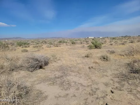 3690 S Hwy 95a, Silver Springs, NV 89429