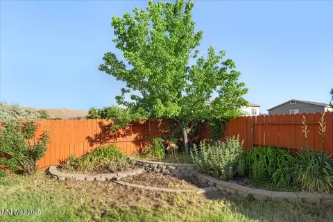 18154 Cherryleaf Ct, Reno, NV 89508 photo 34