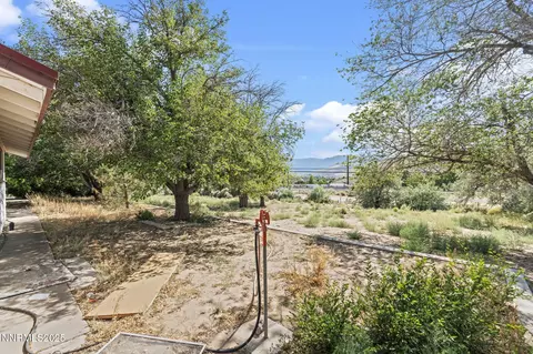 Exterior - 2000 E Clearview Dr, Carson City, NV 89701 photo 14 of 14