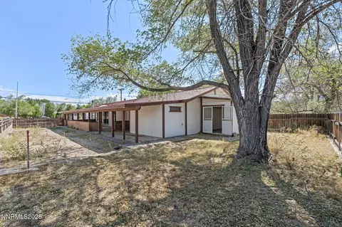 Exterior - 2000 E Clearview Dr, Carson City, NV 89701 photo 3 of 14