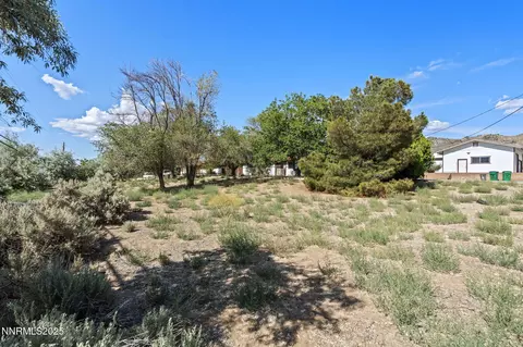 Exterior - 2000 E Clearview Dr, Carson City, NV 89701 photo 13 of 14