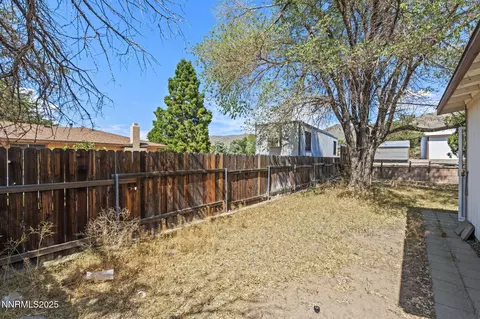 Exterior - 2000 E Clearview Dr, Carson City, NV 89701 photo 12 of 14